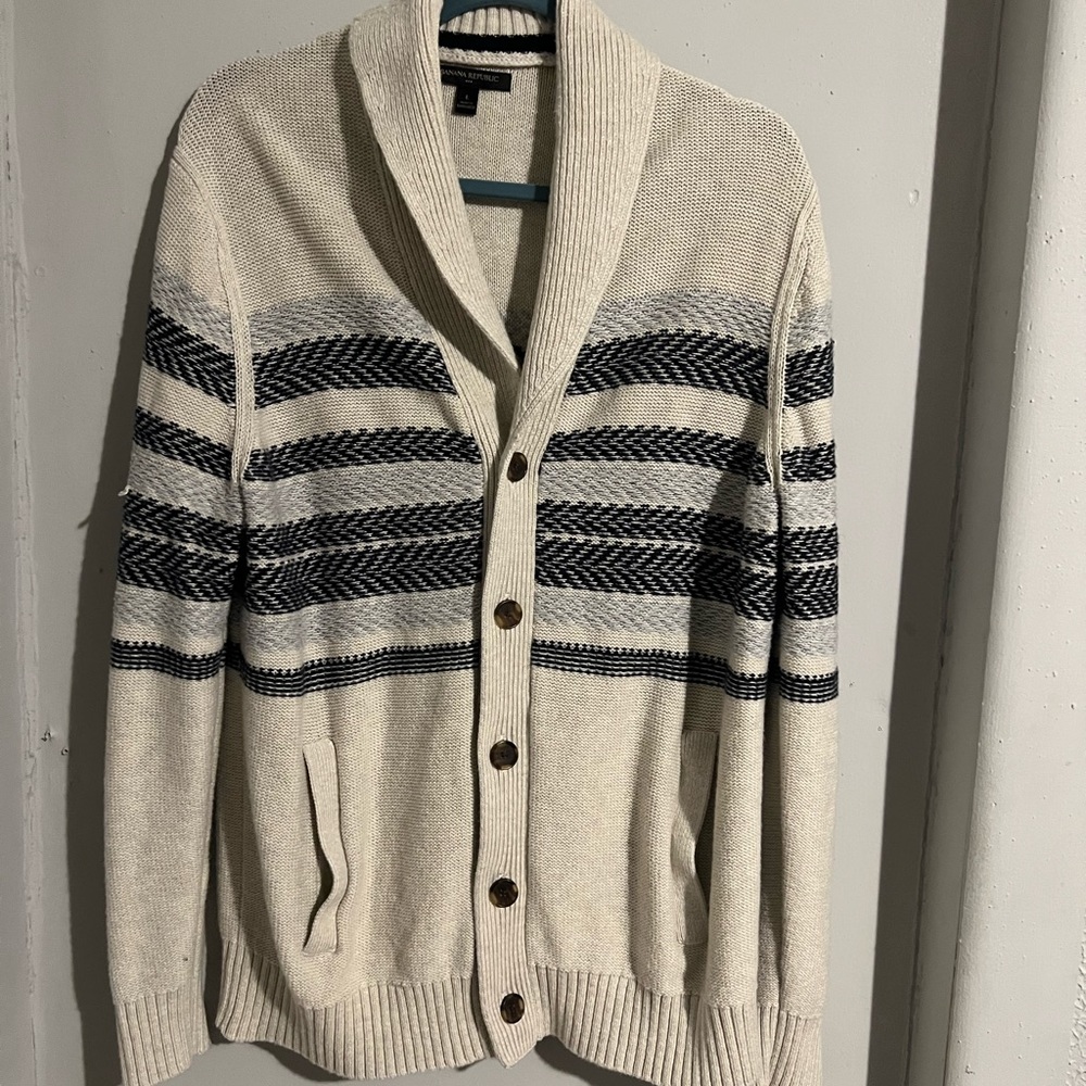 Banana Republic size L for man sweater